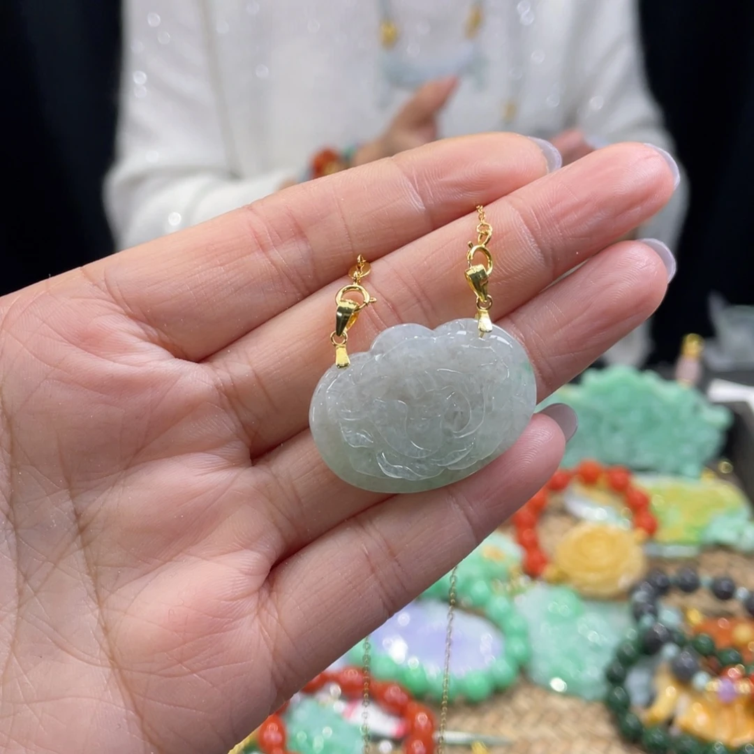 翡翠颈饰未镶嵌代编织