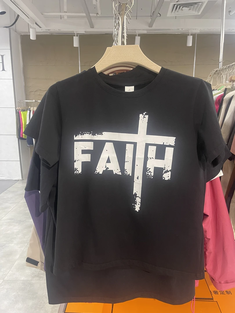 男女T字母F时尚短袖