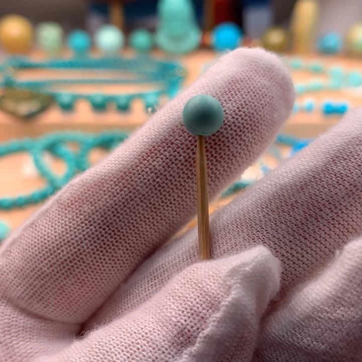 南红玛瑙配饰合金