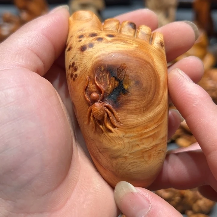 柏木（崖柏）点点关注