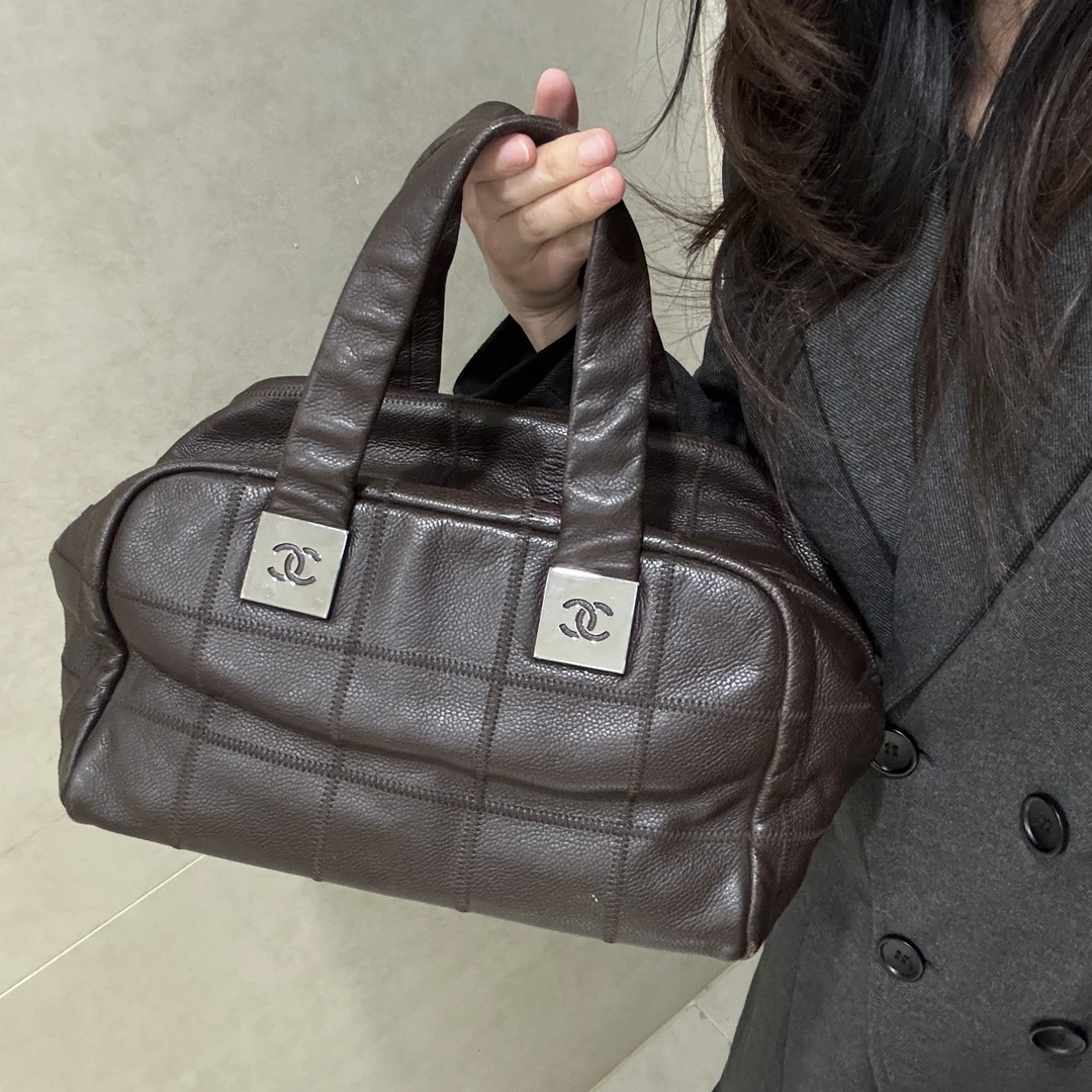 95新 Chanel/香奈儿 【小考拉】香奈儿 巧克力棕枕头手提包