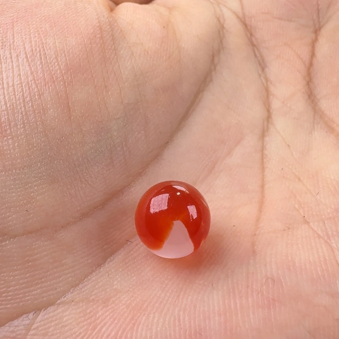 南红玛瑙南红未镶嵌冰飘圆珠9.2