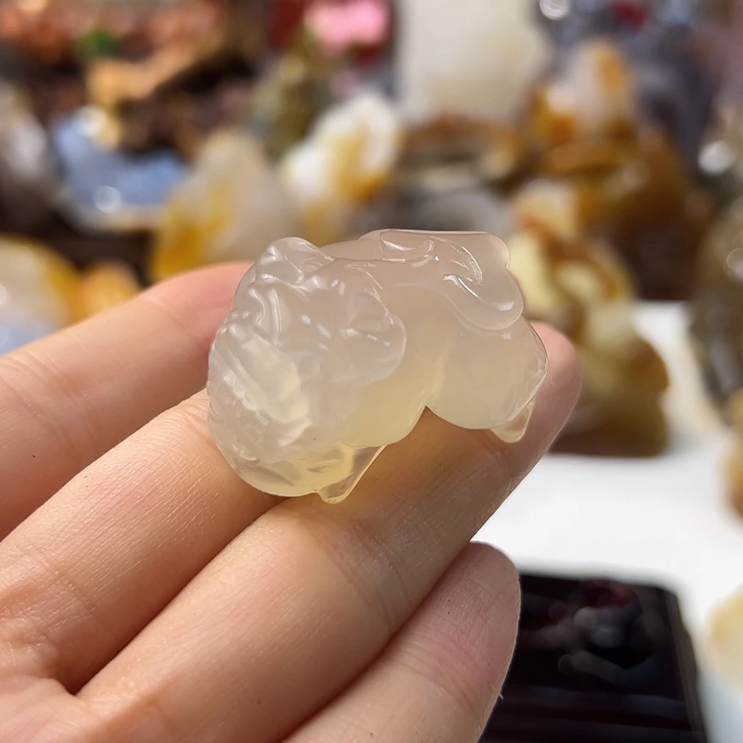 玛瑙/玉髓颈饰未镶嵌