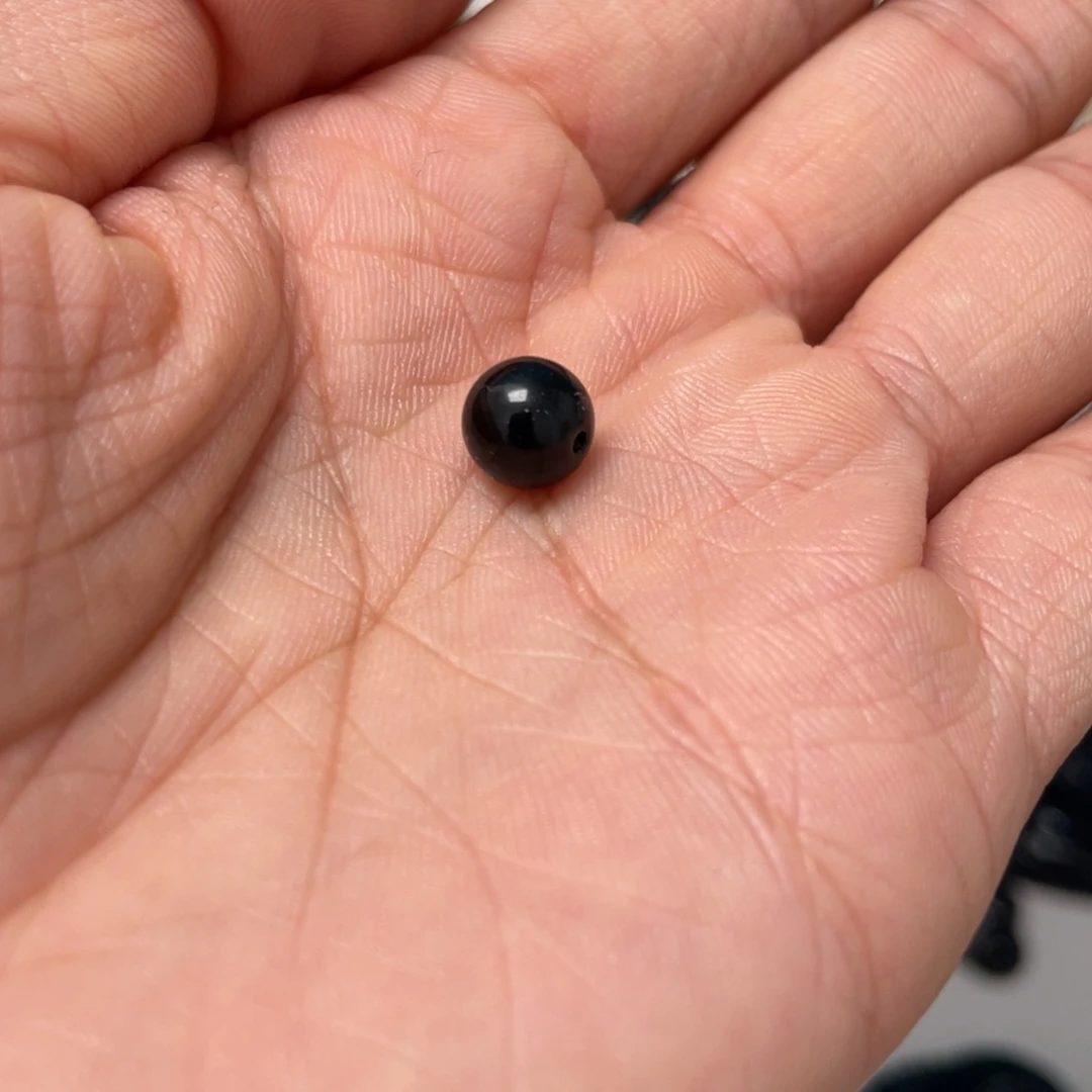 傅***靖蛇纹石玉未镶嵌吊坠