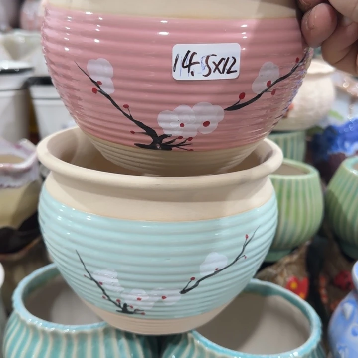 凑9块包邮，有孔，花盆