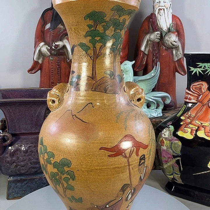 瓶素三彩人物故事虎头瓶