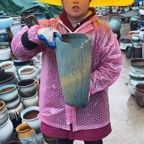 口16高38瑕疵盆子。