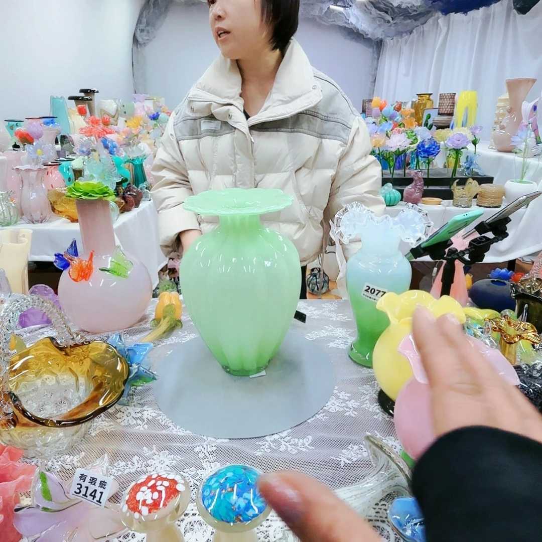 福利不退不换琉璃花瓶艺术品