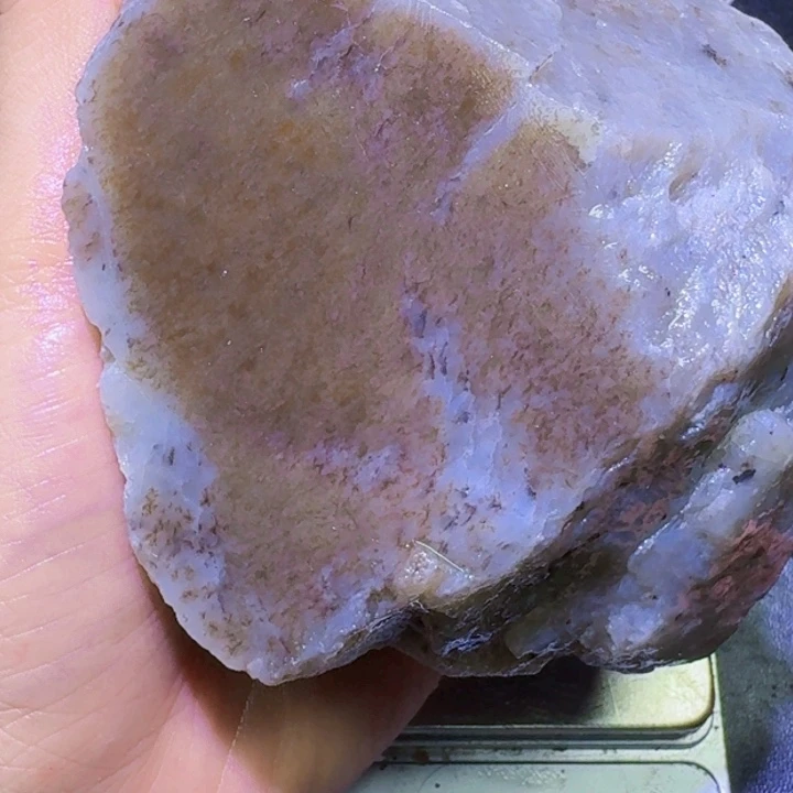 和田玉未镶嵌珠宝半成品