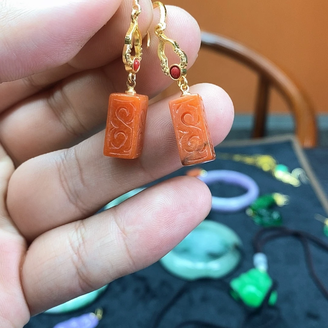 翡翠未镶嵌耳饰耳饰