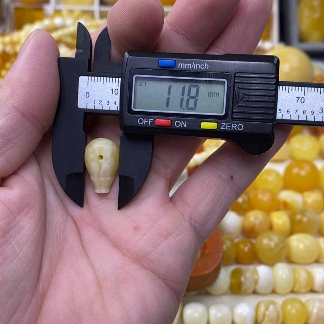 凯***凯琥珀未镶嵌珠宝奇石
