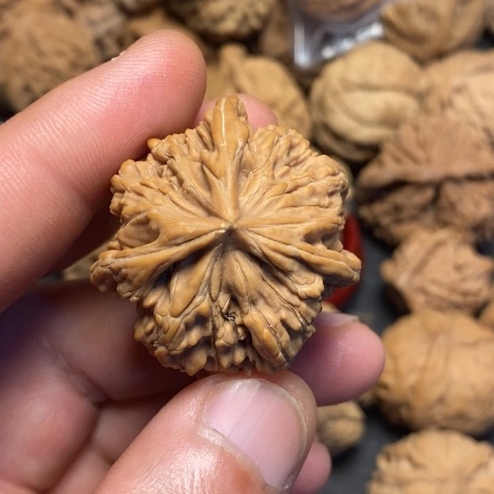 文玩核桃吊坠疯*…文玩核桃异形单只