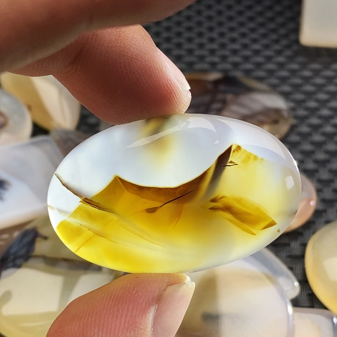 T***a玛瑙/玉髓未镶嵌吊坠(不含链)