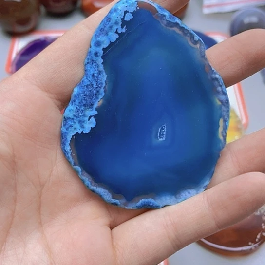 【闪购商品】玛瑙/玉髓未镶嵌珠宝半成品欣***。