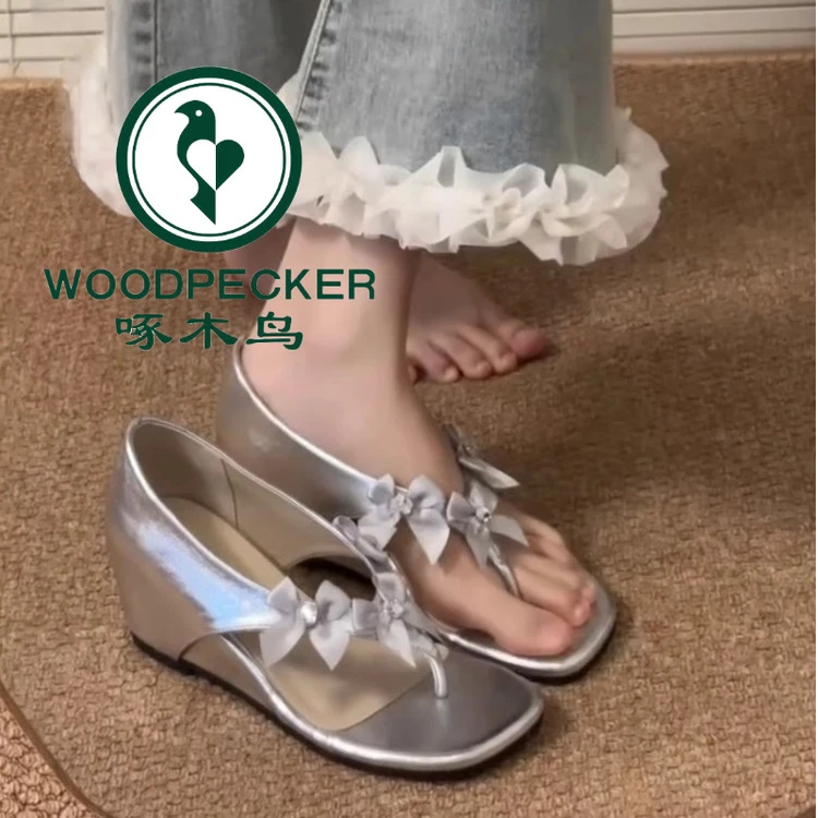 啄木鸟内增高人字夹趾凉鞋女款新款夏外穿浅口单鞋法式高跟凉拖鞋