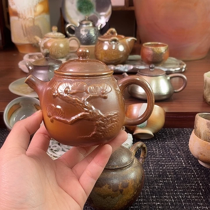 柴烧中白泥迎客松龙蛋