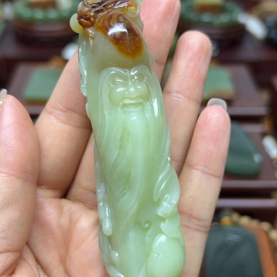 【闪购商品】未镶嵌岫岩河磨玉（透闪石质玉）把件入*寿星