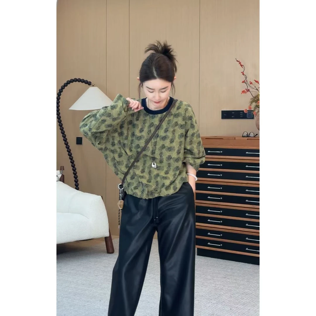 玖了个玖【树叶棉感上衣】 2025早秋小众长袖满花T恤 2508C4409