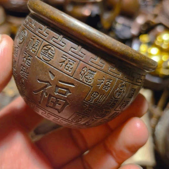 铜铜的     清货诚信经营