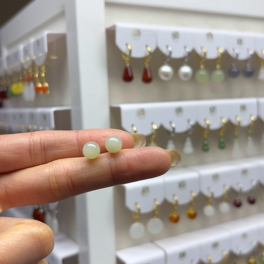 和田玉银S925镶嵌耳饰