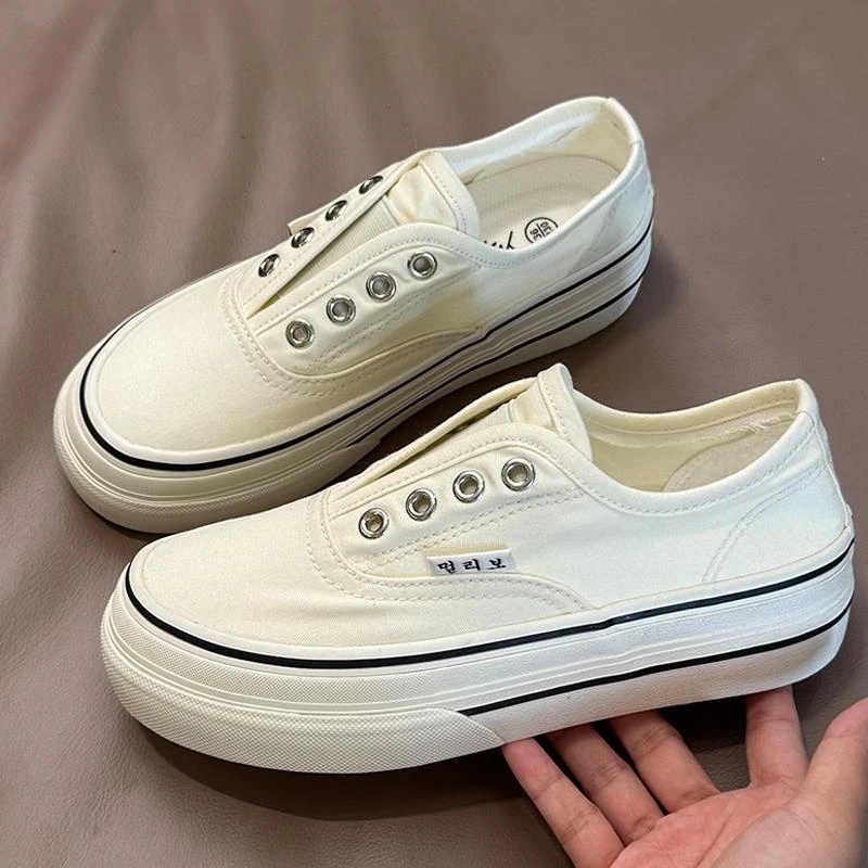 厚底薄款透气帆布鞋新款百搭休闲板鞋一脚蹬小白鞋41-43大码女鞋