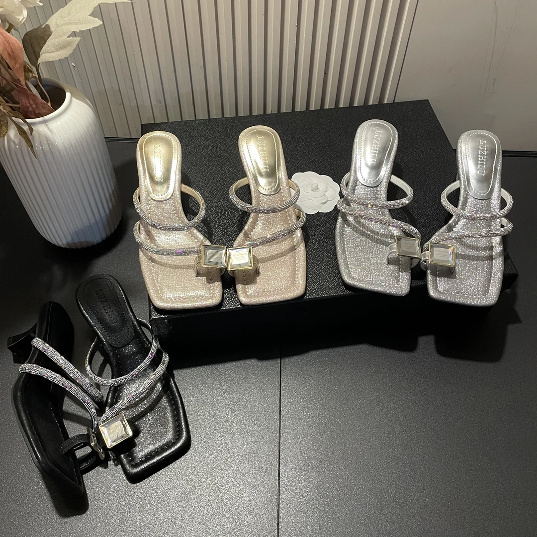 【现现】夏新款方钻宝石高级感百搭舒适小众设计款爆款拖鞋 - 5CM