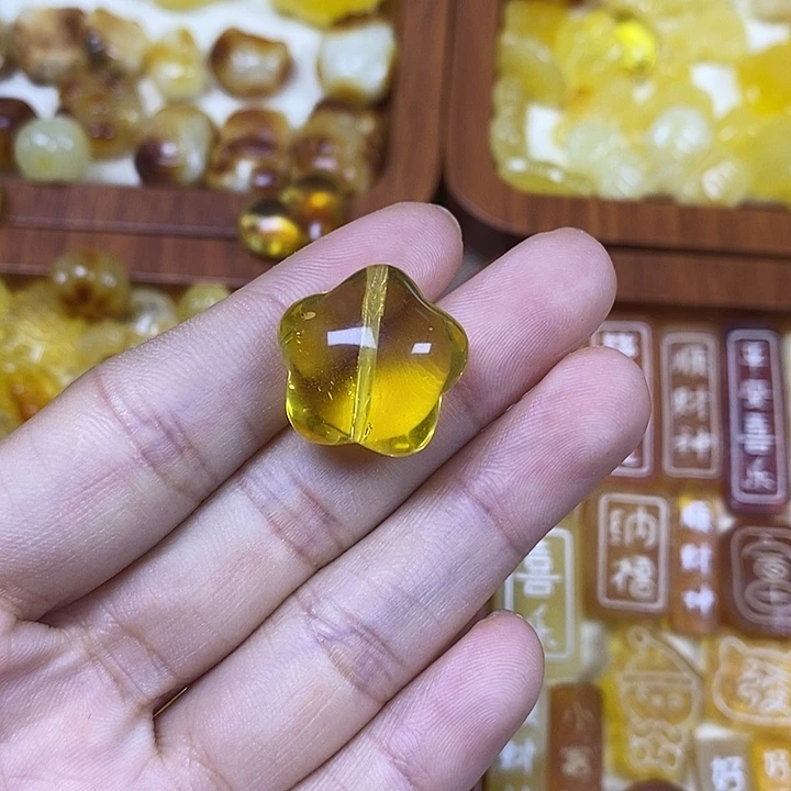 橄榄核吊坠星星82