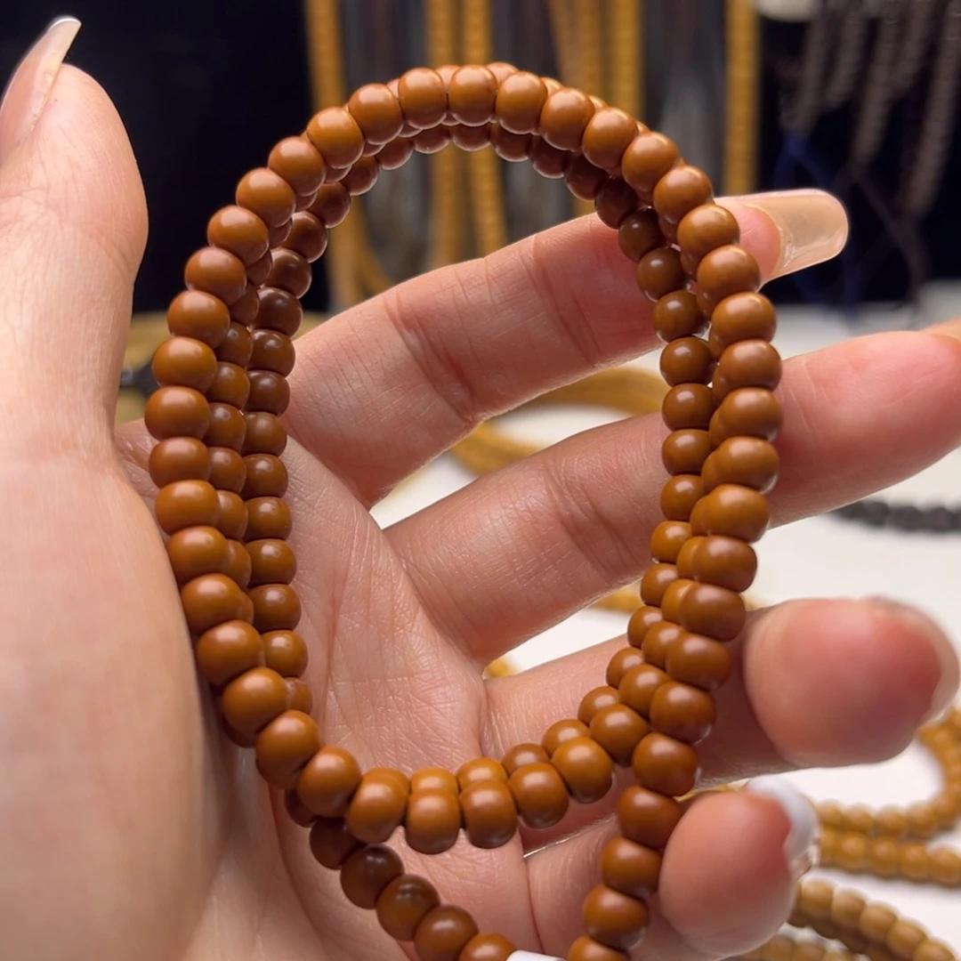 吊坠橄榄核S****i核尖老型脖挂0.55