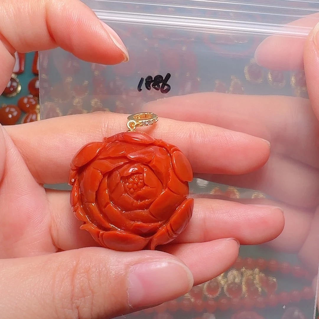 南红玛瑙银S925镶嵌吊坠