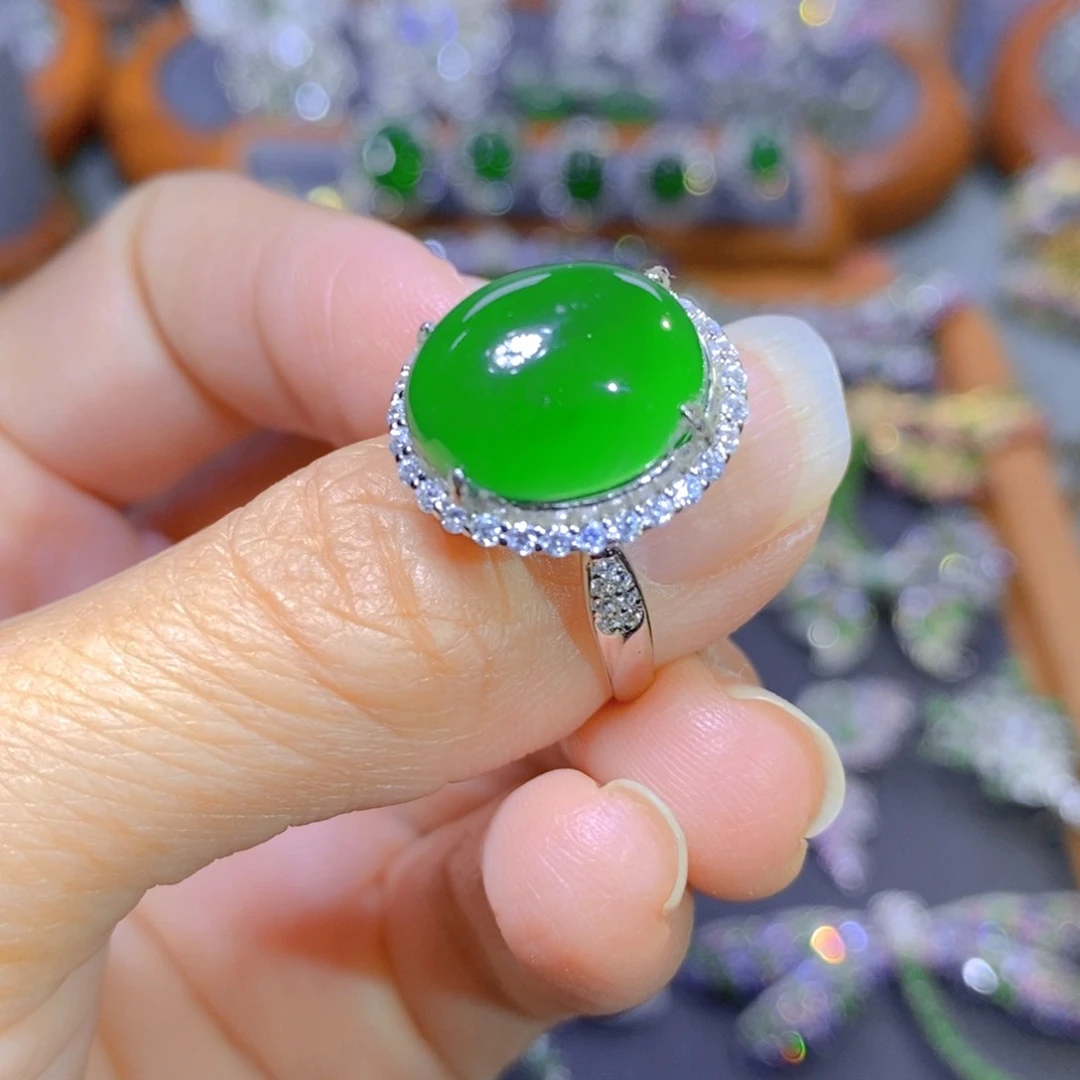 翡翠颈饰银S925镶嵌天然翡翠