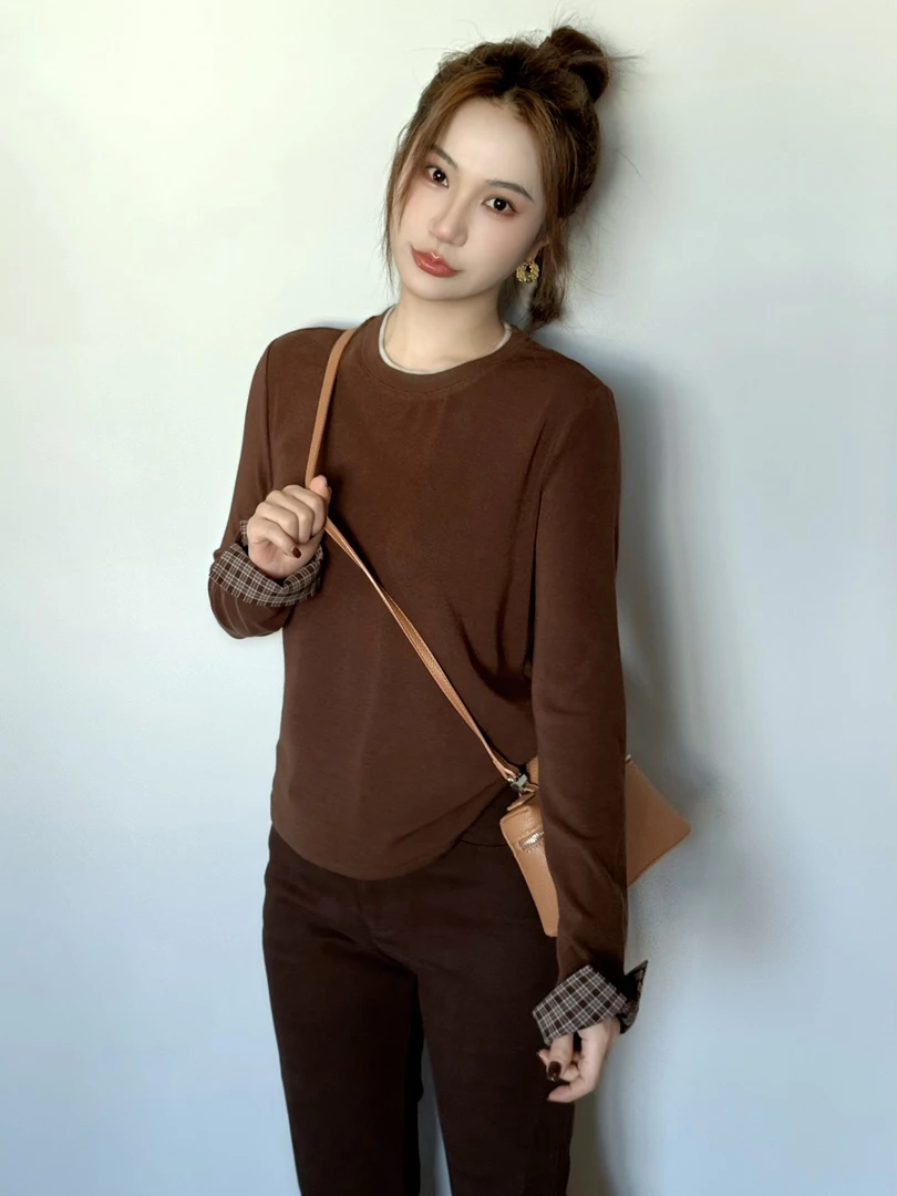 玖黛衣【钟意】早秋圆领美式宽松百搭长袖T恤TXP44230