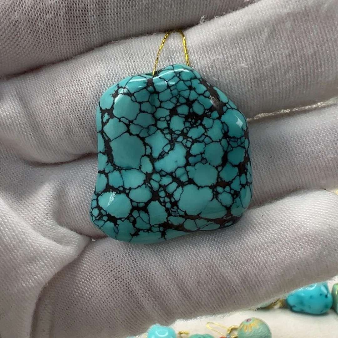 未镶嵌绿松石随形 27.8x28.9mm