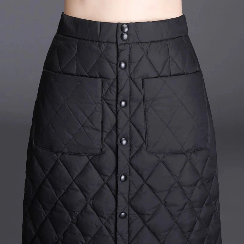 保暖秋冬款半身裙爆款网红洋气高档黑色高腰中长款外穿冬裙