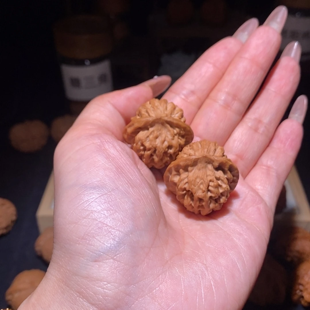 文玩核桃吊坠秦闷30