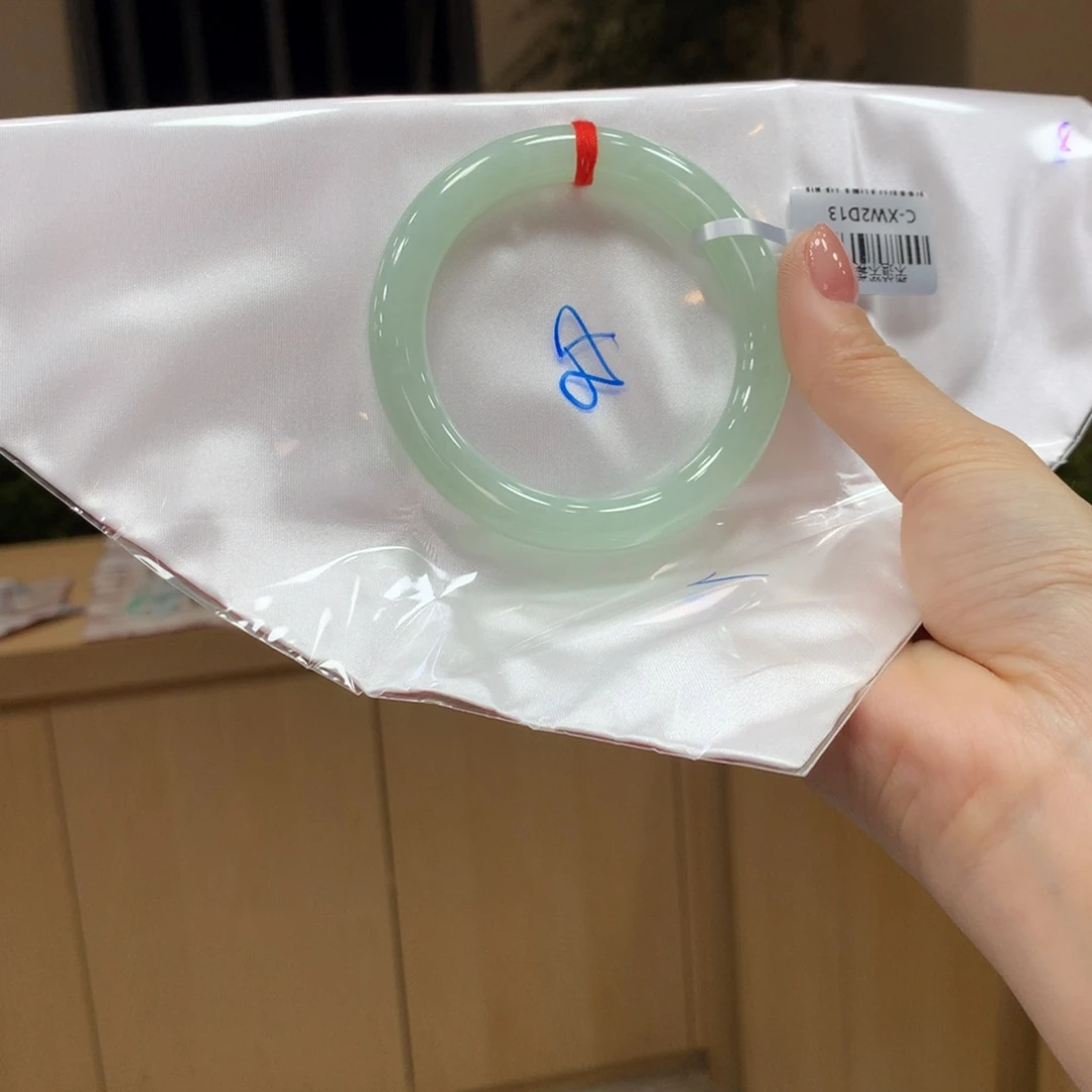 未镶嵌手镯翡翠不退不换