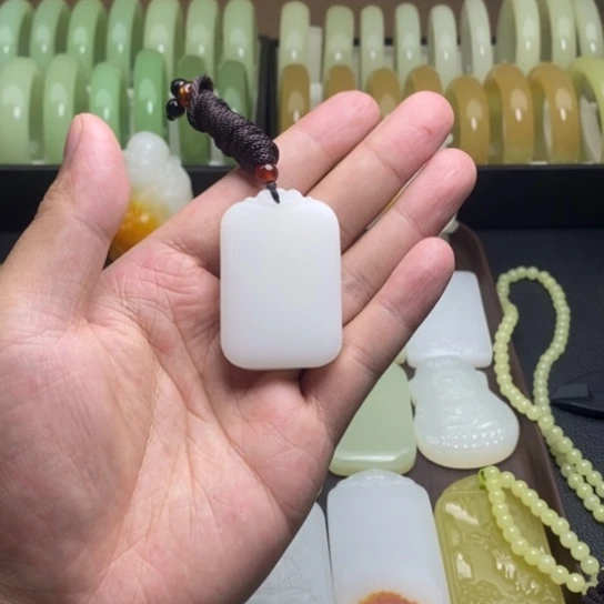 福利款白色无事牌