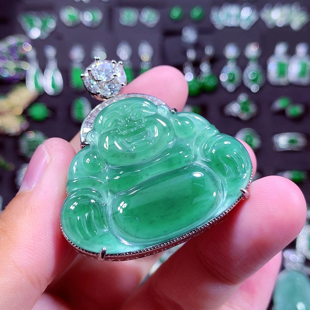 颈饰未镶嵌翡翠天然