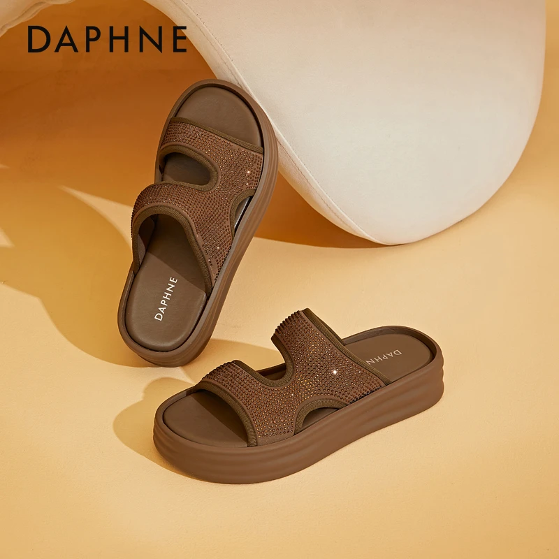 达芙妮厚底外穿凉拖鞋夏季爆款时尚水钻设计感一脚蹬拖鞋女鞋百搭