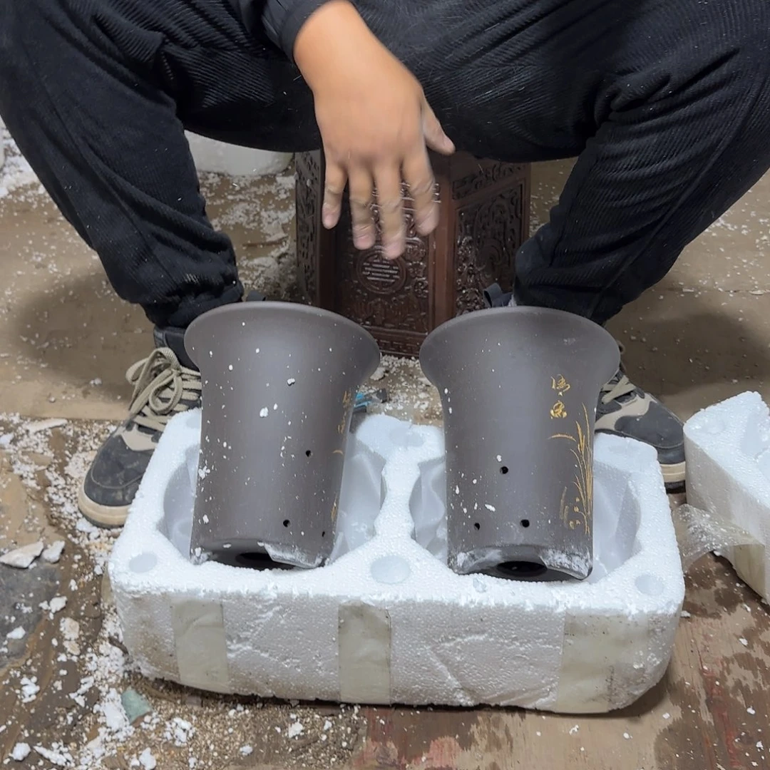 紫砂花盆瑕疵和瑕疵