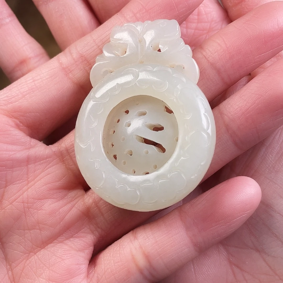 和田玉（糖玉）未镶嵌颈饰