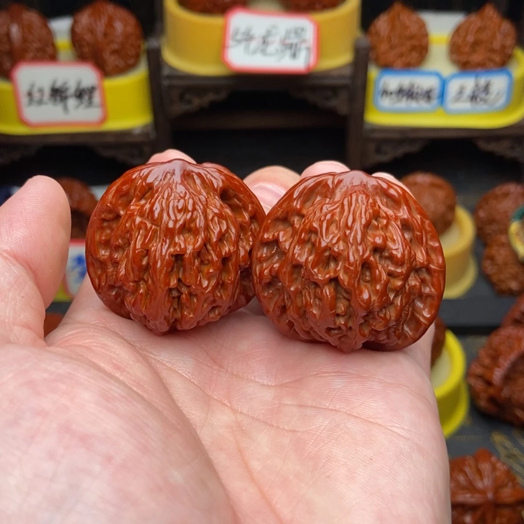 文玩核桃吊坠40狮虎兽