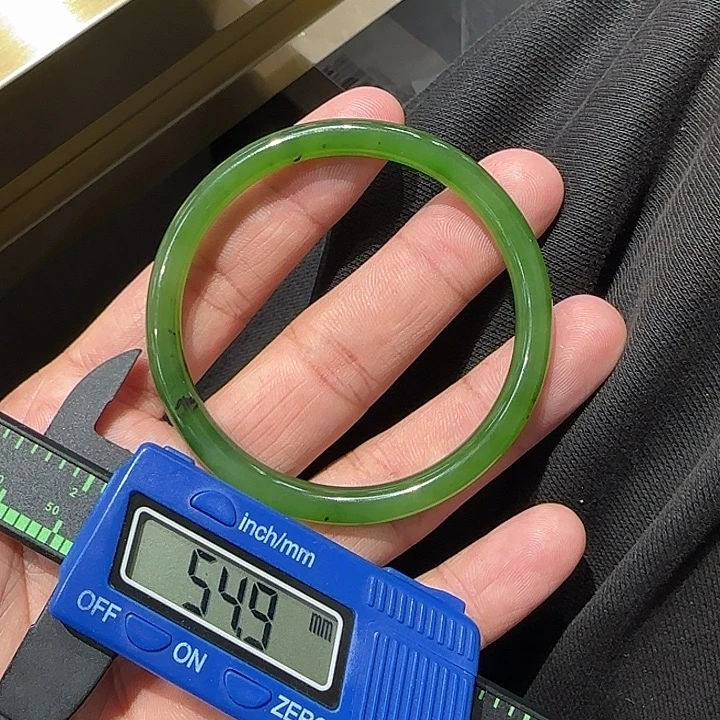 和田玉（碧玉）未镶嵌颈饰