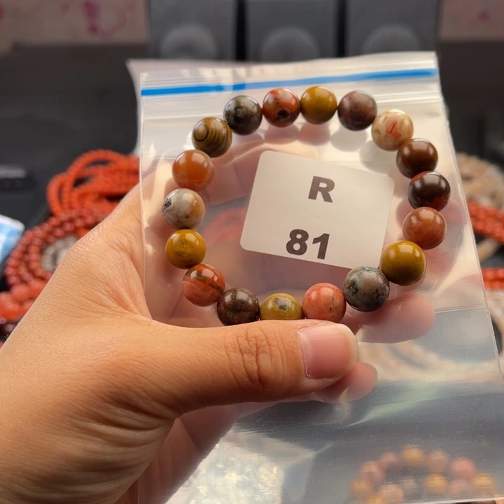 南红玛瑙未镶嵌多样性发货默认微瑕11mm