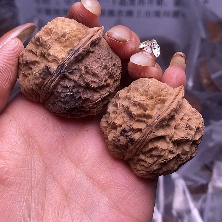 核桃云南野生铁核桃76号38mm