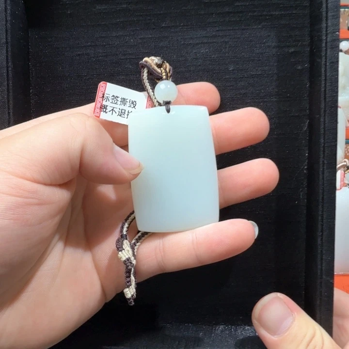 颈饰未镶嵌和田玉(****丫