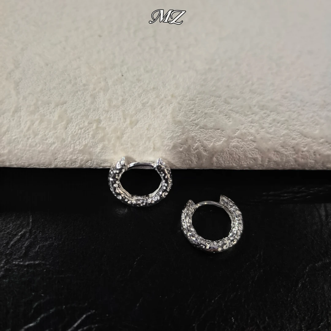 925银耳饰 精致小巧百搭小众设计几何-肌理感圆环耳扣0424耳钉
