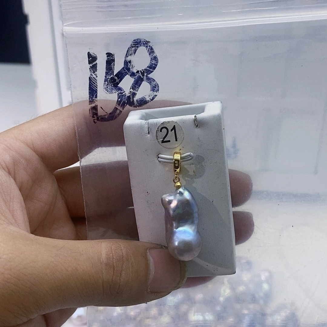 淡水珍珠合金颈饰