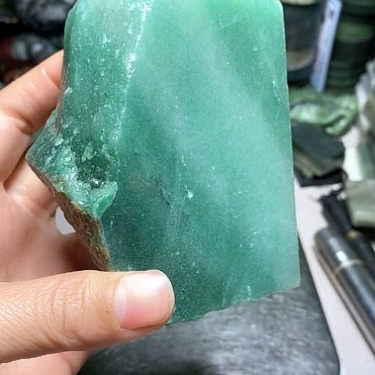 未镶嵌石英质玉珠宝半成品