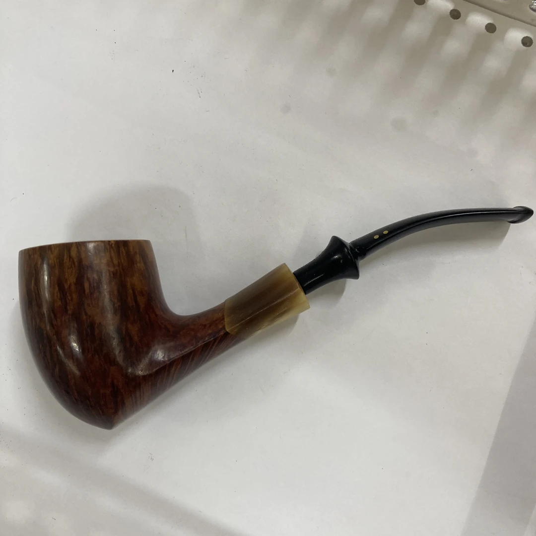 意大利 芬芬两点金斗柄有瑕疵 老烟斗