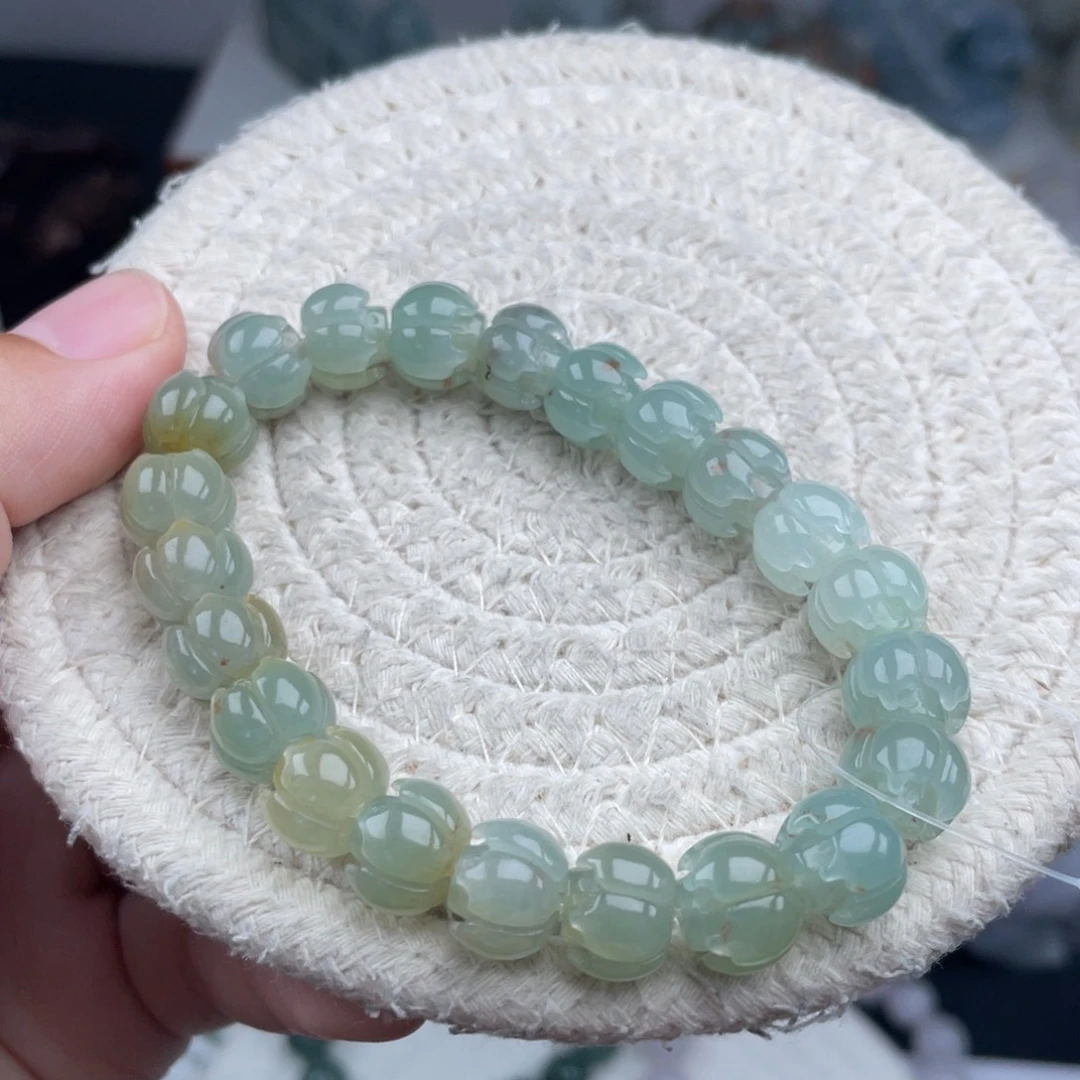 翡翠未镶嵌颈饰天然A货缅甸翡翠10.5mm